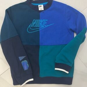 Nike Men's Blue Colorblock Sweater